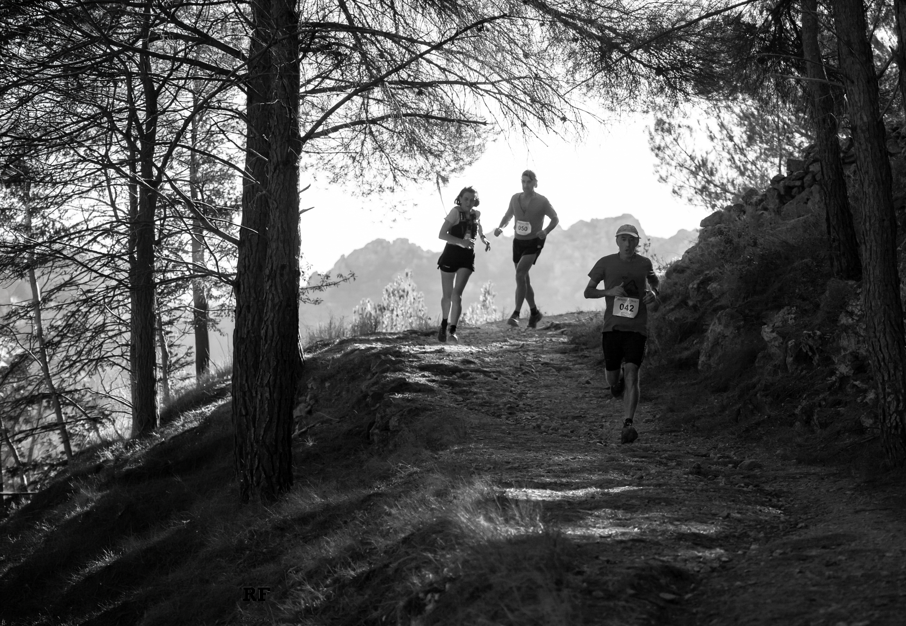 Corredores del Arnedillo Trail durante la carrera